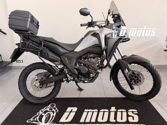HONDA XRE 300 SAHARA HONDA XRE 300 SAHARA
